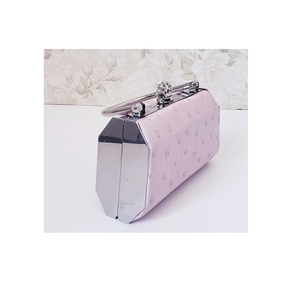 BIJOUX TERNER Faux Ostrich Small Clutch Purse - Picture 2 of 3